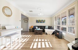 4 Womra Crescent, Glenmore Park, NSW 2745