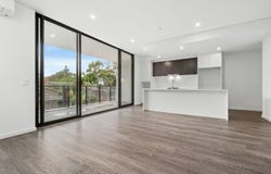 504/8-10 Moore Street, Gosford, NSW 2250