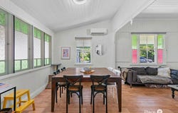 28 Dansie Street, Greenslopes, Qld 4120