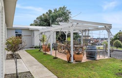 19 Main Street, Bridport, Tas 7262