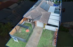16 Tenterfield Pl, Forest Lake, Qld 4078