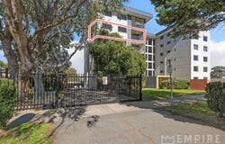 21/1 Forrest Street, Fremantle, WA 6160