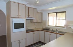 1 Pierpoint Street, Stanthorpe, Qld 4380