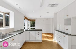 29 Macmeikan Street, Whittlesea, Vic 3757