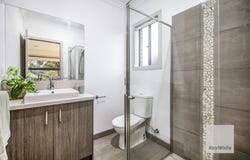 2 Devonport Court, Taylors Hill, Vic 3037