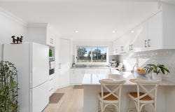 174 Camp Street, Temora, NSW 2666