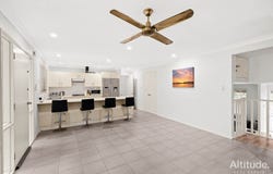 17 Hillview Crescent, Macquarie Hills, NSW 2285