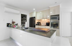 15 Hocking Crescent, Marian, Qld 4753