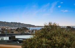 16 Deck Terrace, Safety Beach, Vic 3936