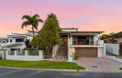 12 Corvus Way, Robina, Qld 4226