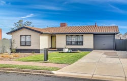 5 Johnson Crescent, Port Noarlunga, SA 5167