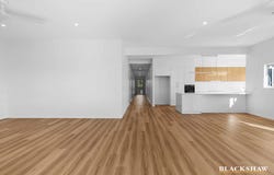 6 Throsby Crescent, Sunshine Bay, NSW 2536