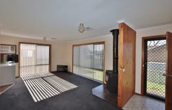 2/93 Imlay Street, Eden, NSW 2551