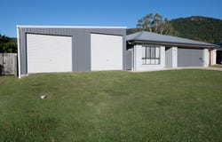 77 MacArthur Drive, Cannonvale, Qld 4802