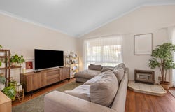 323 Collins Street, West Lamington, WA 6430