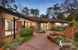 4 Orchid Court, Park Orchards, Vic 3114