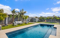 22 Honeybee Crescent, Calderwood, NSW 2527