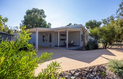 306 Jetty Road, Rosebud, Vic 3939