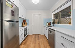 93 Equestrian Drive, Yamanto, Qld 4305
