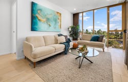 503/25 Shafston Avenue, Kangaroo Point, Qld 4169