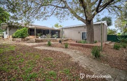 10 Gloucester Road, Kalamunda, WA 6076
