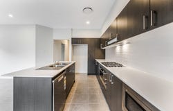16 & 16a Dulcimere Street, Tahmoor, NSW 2573