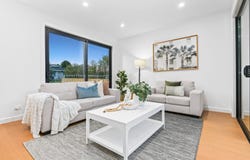 1 & 2/28 Mangana Drive, Mulgrave, Vic 3170