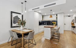 15/26 Warleigh Grove, Brighton, Vic 3186