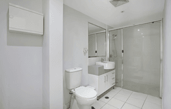 12/24 Kent Street, West Gladstone, Qld 4680