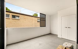 1/166 Norman Avenue, Norman Park, Qld 4170