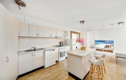 4/21 East Crescent Street, McMahons Point, NSW 2060