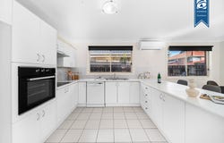 21 Kinchega Court, Wattle Grove, NSW 2173
