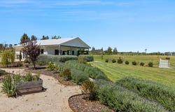 214 Spring Hill Road, Spring Hill, NSW 2800