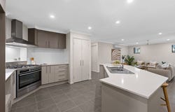 56 Higgs Circuit, Wynnum West, Qld 4178