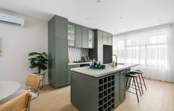 Type A2M/583 Ferntree Gully Road, Glen Waverley, Vic 3150