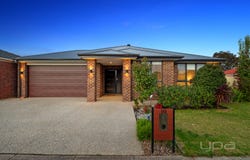 10 Jeune Place, Kurunjang, Vic 3337