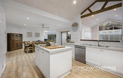 10 Iolanda Street, Rye, Vic 3941