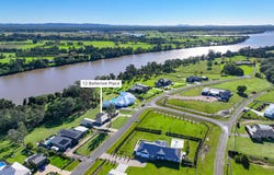 12 Bellerive Place, Sancrox, NSW 2446