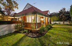 38 Gilbert Road, Ivanhoe, Vic 3079