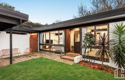 26 Birdwood Avenue, Winmalee, NSW 2777