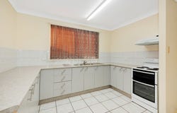 2/421 Charles Street, Kirwan, Qld 4817