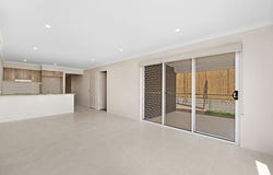 1/16 Shelby Street, Glenvale, Qld 4350