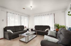 2 Huntly Court, Meadow Heights, Vic 3048