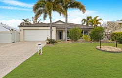5 Seahaven Circuit, Pialba, Qld 4655