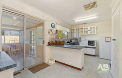 33 Nolyang Crescent, Wanneroo, WA 6065