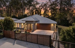 21 Shiloh Court, Pine Mountain, Qld 4306