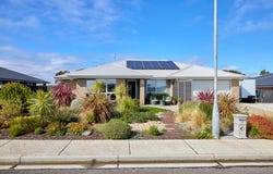 24 Stonehouse Street, George Town, Tas 7253