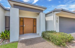 Bentley Park, Qld 4869