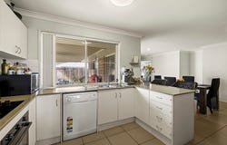 688 Greenwattle Street, Harristown, Qld 4350
