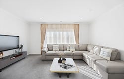 5 Truffle Circuit, Manor Lakes, Vic 3024